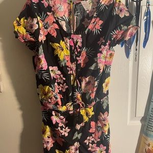 Lovely tropical jumper for girls!